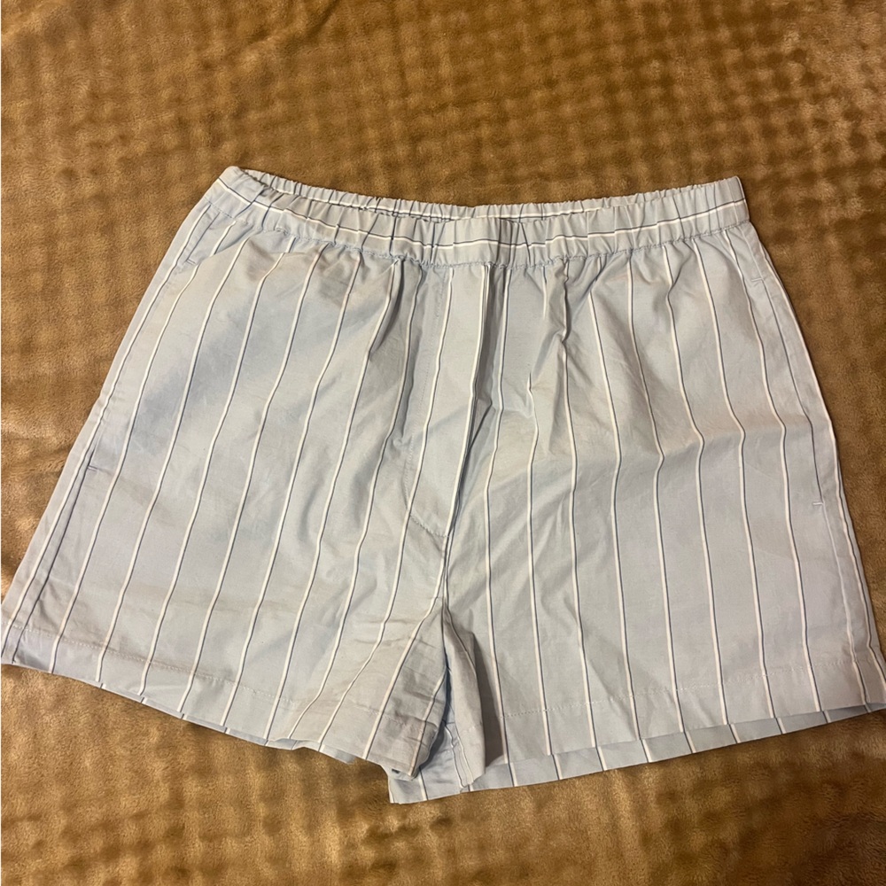 Aritzia (Wilfred) boxer shorts!